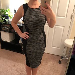 Flattering, form-fitting work dress!